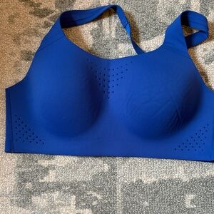 Seamless Wireless Sports Bra in Royal Blue - Low/Medium Support